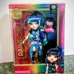 Rainbow High Holly De'Vious Doll